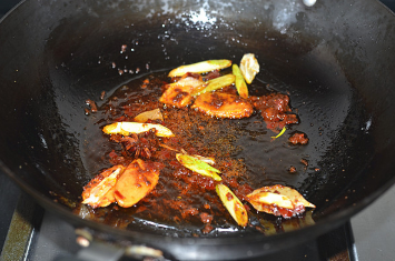 浓浓的红烧牛肉面