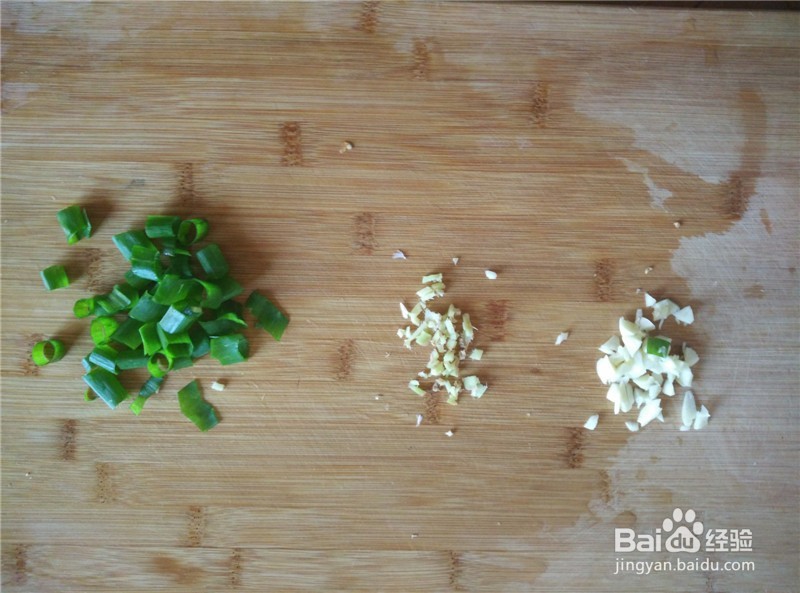 家中菜肴之木耳炒白菜