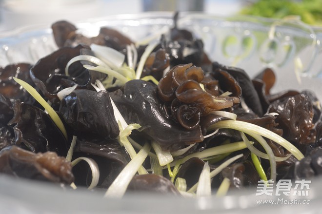 凉拌木耳的做法