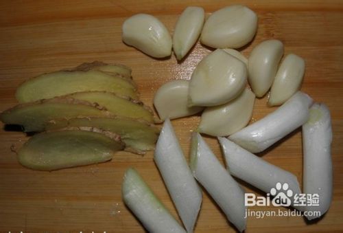 红烧寒菌的制作方法