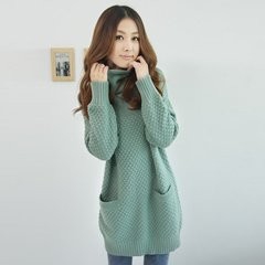 深色的毛衣要怎么搭配才好看