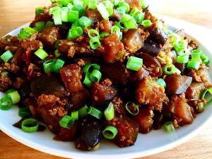 肉末烧茄子这样做能多吃两碗饭