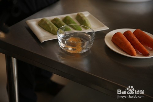 成都厨师学校学费是多少钱