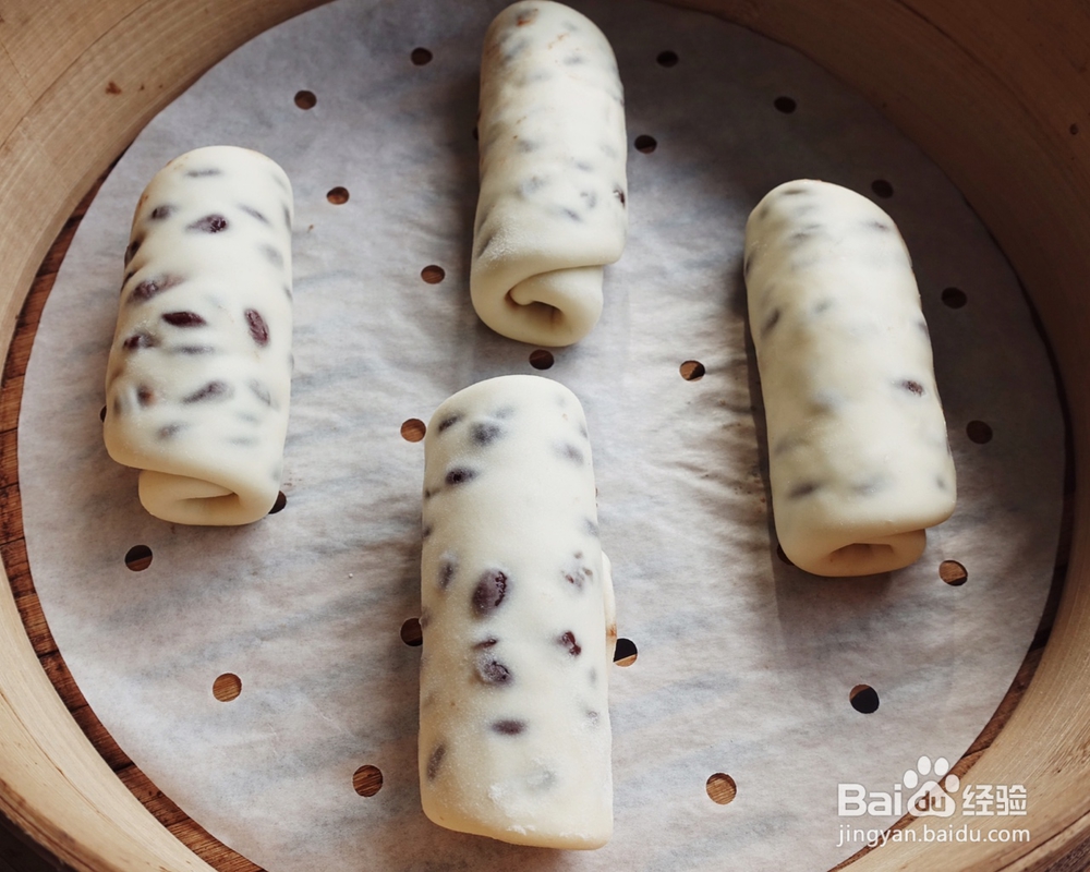 又酥又香的奶红豆馒头卷