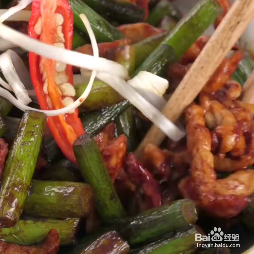 在家做蒜苔炒肉教程