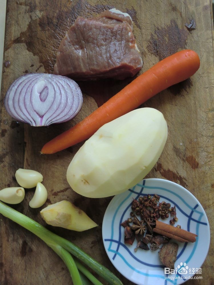 红焖砂锅牛肉怎么做