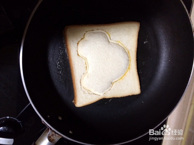 面包煎蛋的做法