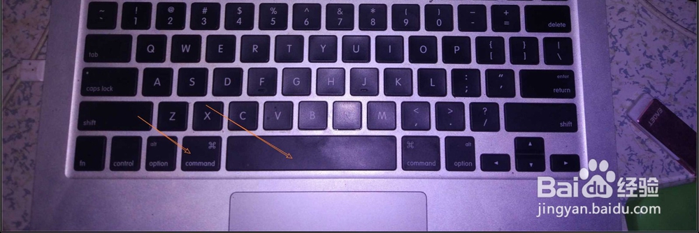 用pages编辑文档如何在上下两页之间插入空白页