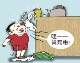 如何预防孩子被烫伤？