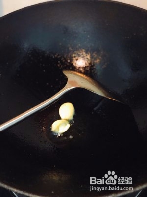 快手汤｜鸡蛋西红柿粉丝汤