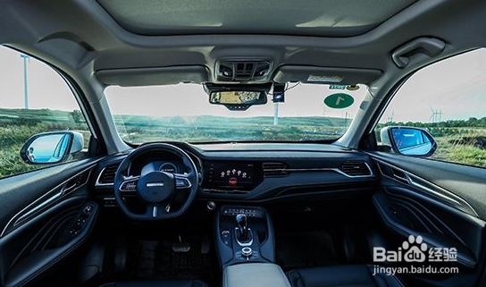 哈弗F7怎么手动开闭遮阳帘?