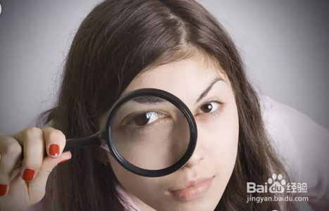 小叶紫檀树的鉴别方法