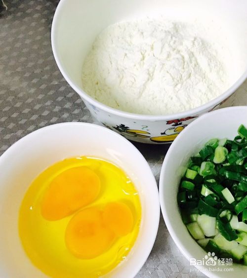 鸡蛋葱花薄饼的做法——自己动手做快手早餐！