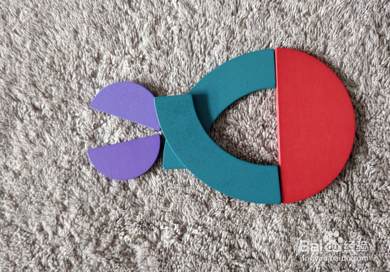 用蒙氏积木怎样拼一条鳙鱼呢?