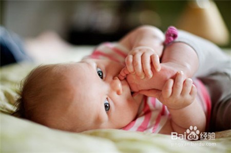 幼儿三周岁前的培养