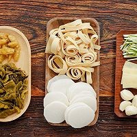 冬日必备的酸菜鱼火锅