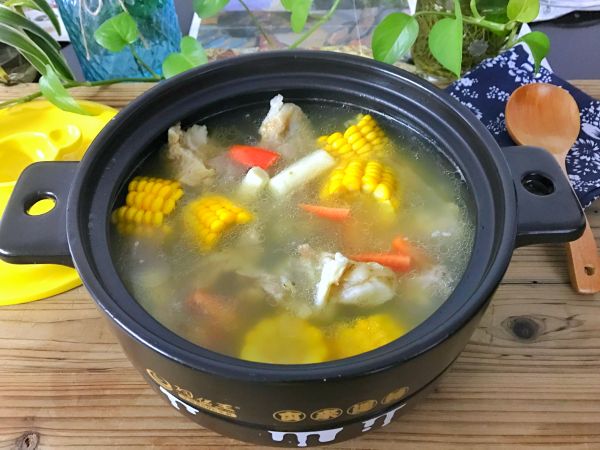 筒骨玉米山药煲
