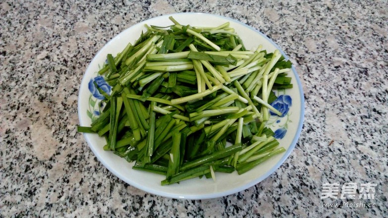 土豆丝炒韭菜