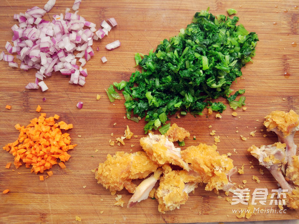 炸鸡青菜蛋炒饭