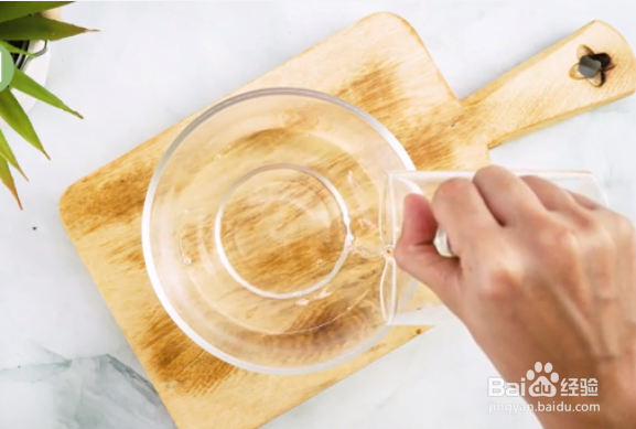如何制作酒精免洗洗手液
