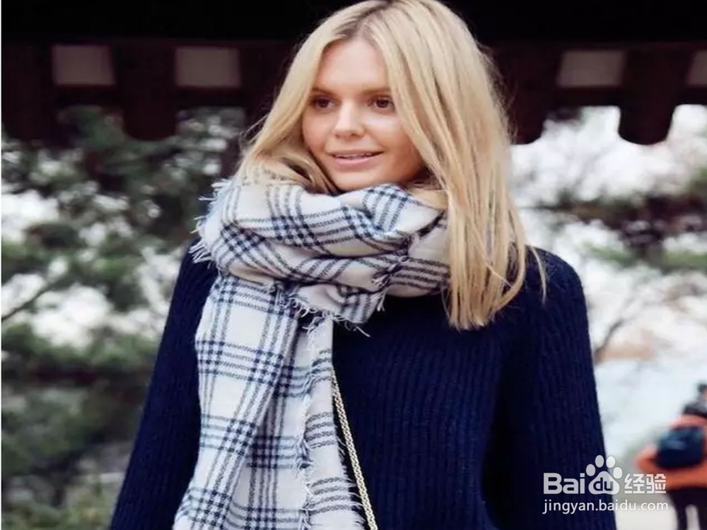 如何系围巾更漂亮