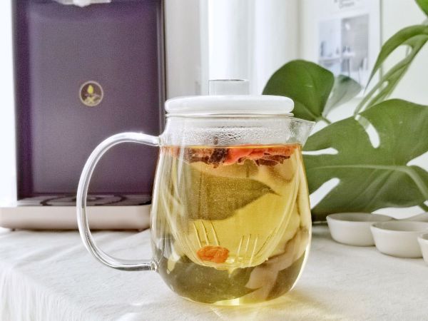 罗汉果雪梨蜂蜜茶