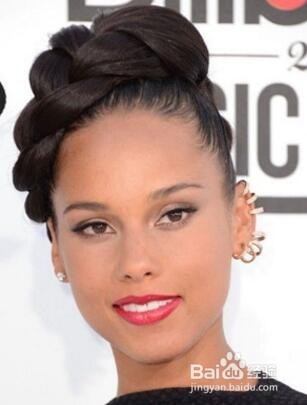 打造异度风情,10款迷人发髻任你选