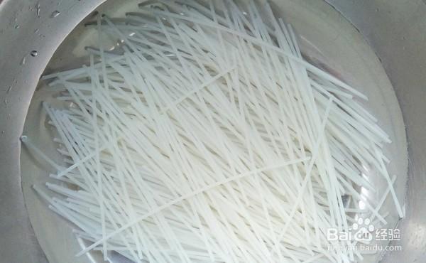 怎么做有胃口的鸡汤鸡丝米粉