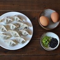 不点外卖107-- 电蒸箱版饺子摊上蛋