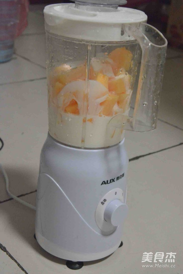 哈密瓜奶昔的做法