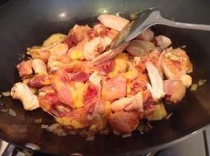 小鸡炖蘑菇的做法