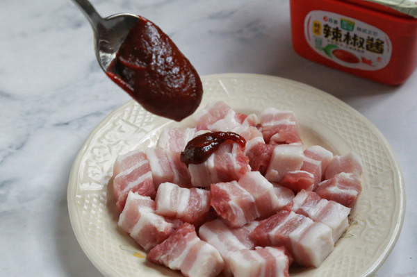 韩式辣烤五花肉串