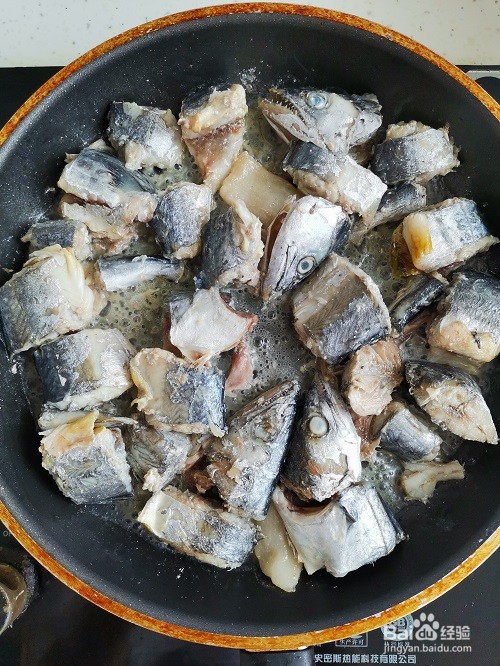 鲅鱼炖豆腐的做法