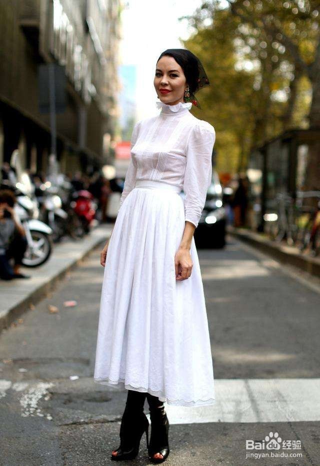 泡泡袖衣服怎么穿出气质