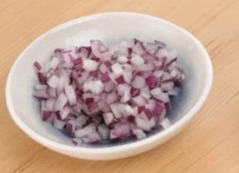 11个月宝宝补铁补钙辅食---南瓜盅彩蔬肉末饭