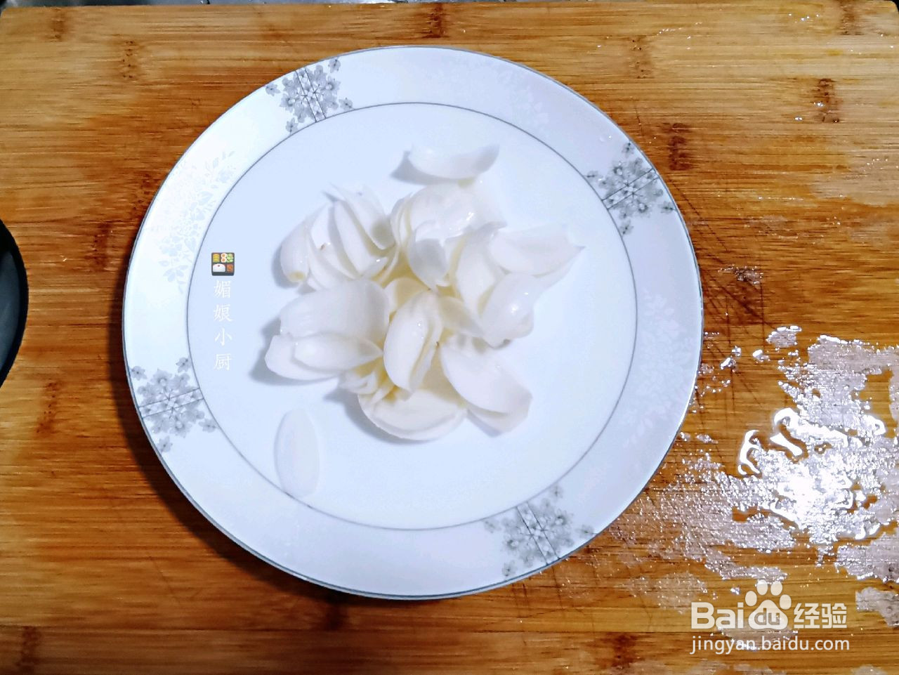 百合炒肉片鲜香嫩滑的做法