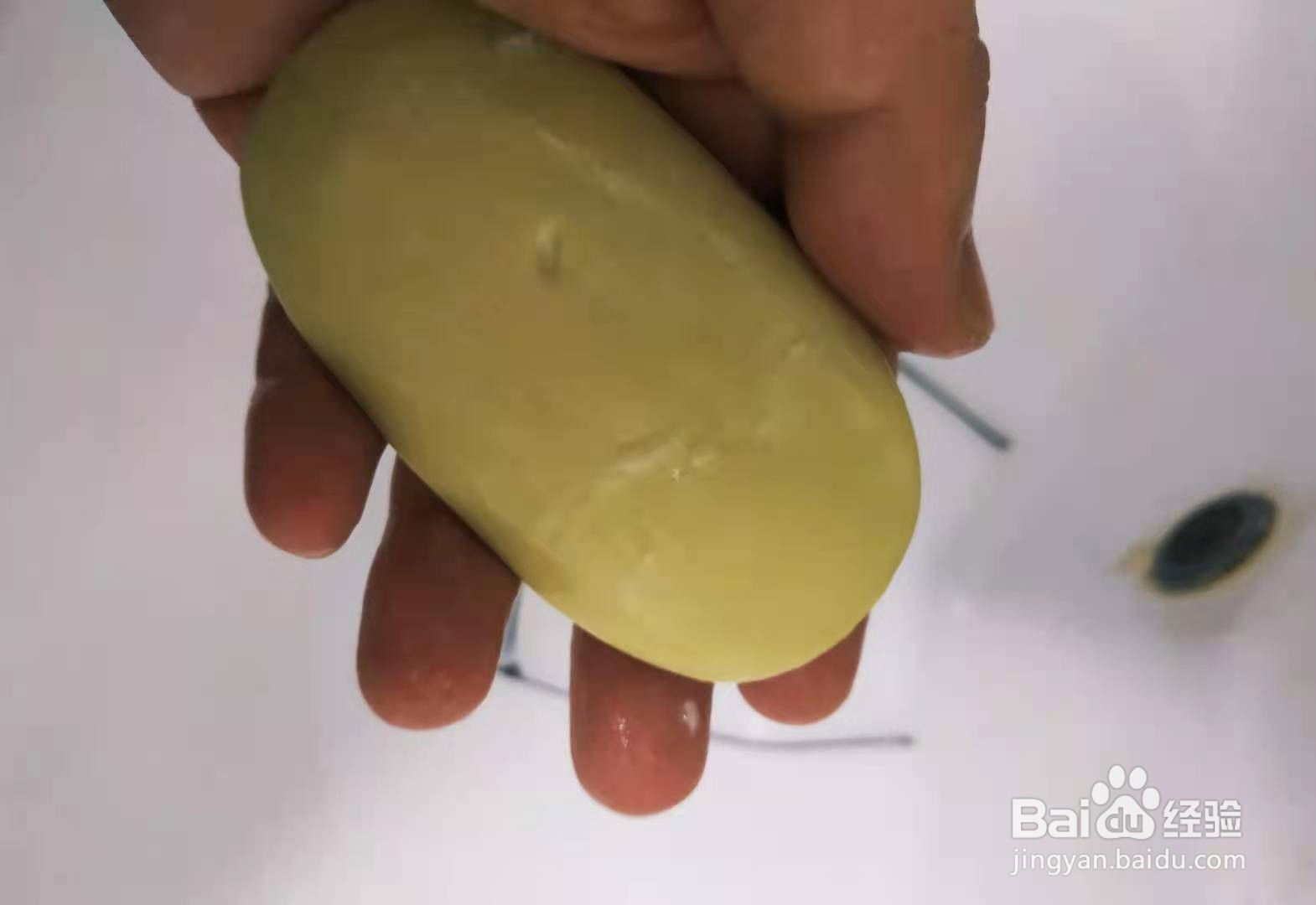 清理眼镜片的正确流程