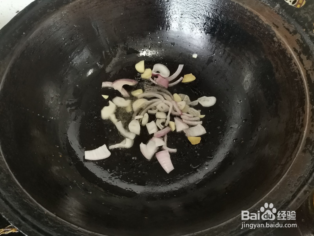 榨菜肉丝蛋炒饭