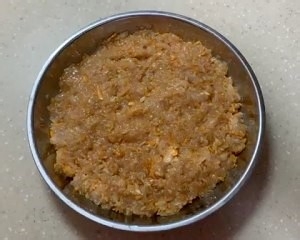 营养又大补的虫草蒸鸡胸肉饼