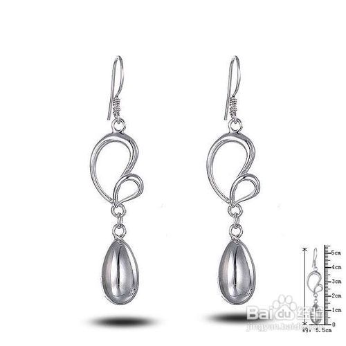 如何挑选耳钉款式?