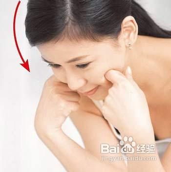 分享一套简单的按摩瘦脸操