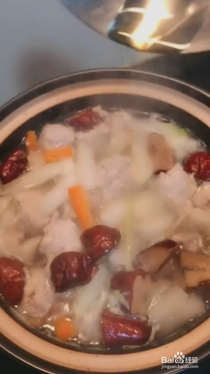 如何制作肉丸冬瓜汤