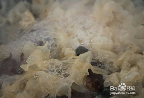 银耳枣汤怎么做好吃?家常做法教程