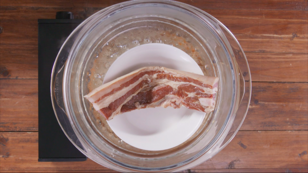 韭薹蕨菜炒腊肉