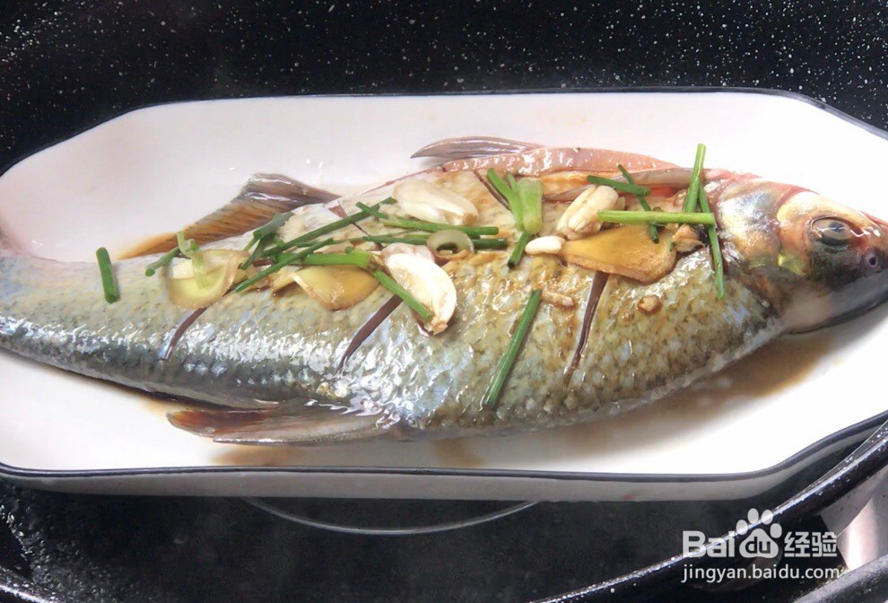开胃菜清蒸武昌鱼的烹饪技巧
