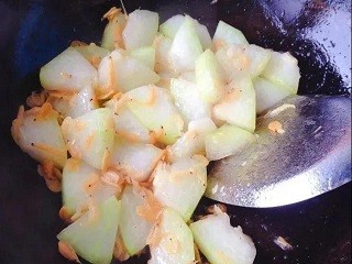 虾皮烧冬瓜怎么做？