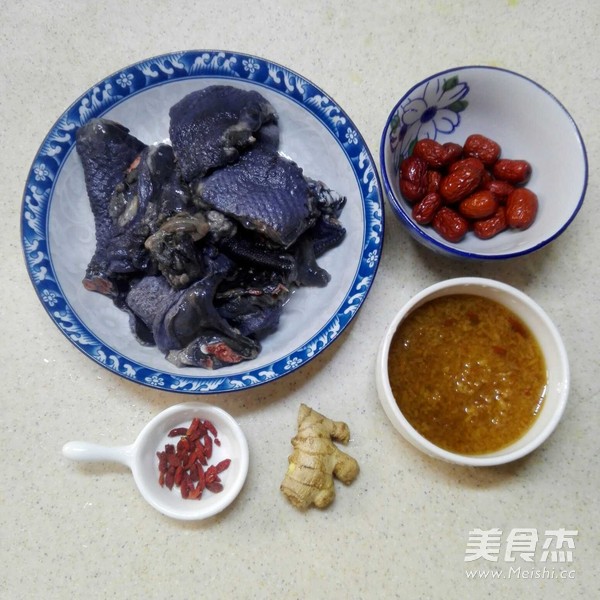 酒酿乌骨鸡汤