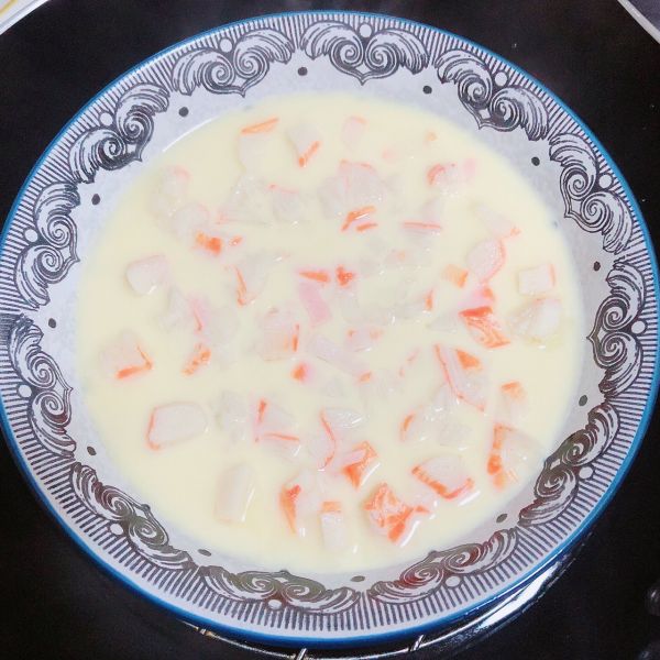 豆浆蟹柳蒸水蛋