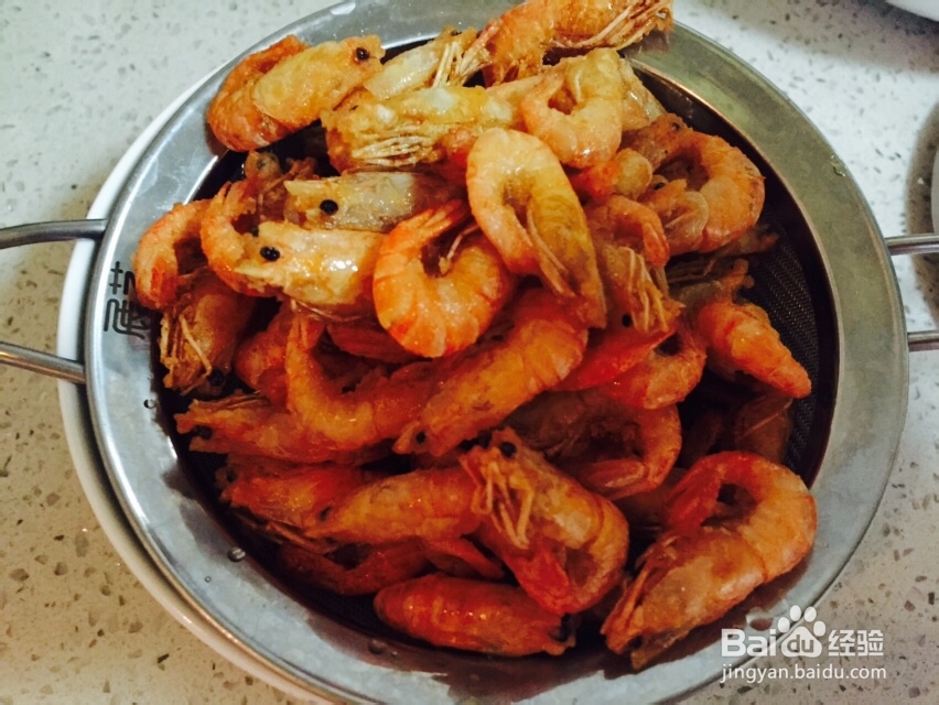 海鲜教程之蒜香椒盐河虾的做法