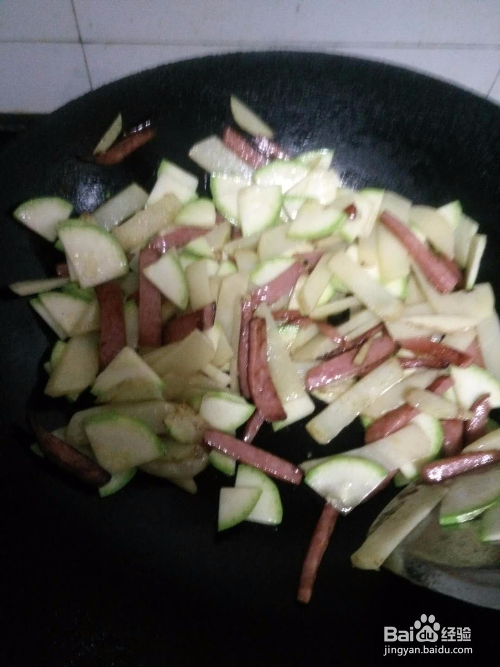 西葫芦炒火腿